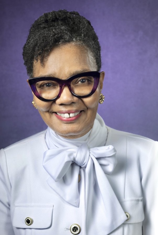 Photo of Diane Harris